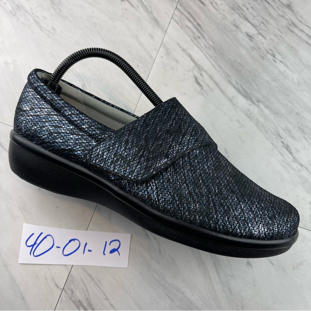 -Alegria LAU-853 Womens black blue metallic Shoes Mule size 40 / 9